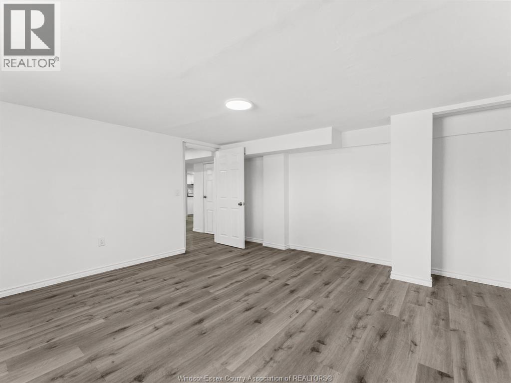 1457 S Cameron Boulevard, Windsor, ON - Indoor Photo Showing Other Room