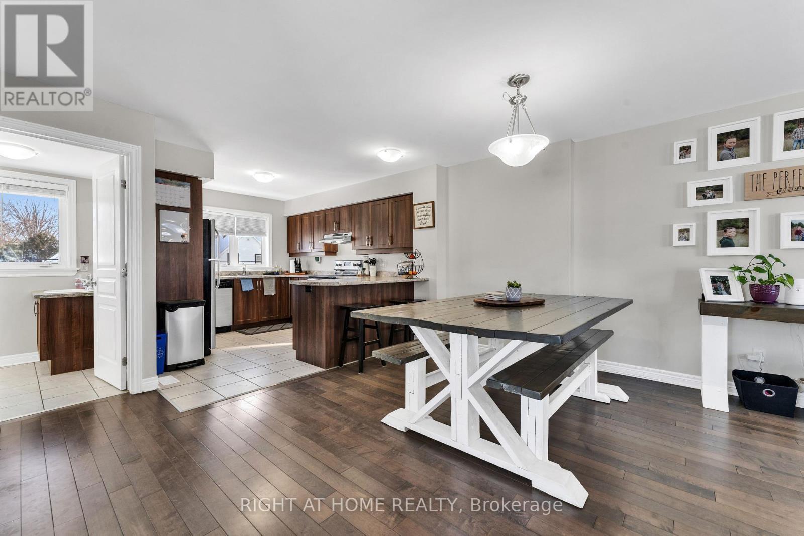 123 Antrim Street, Carleton Place, ON - Indoor