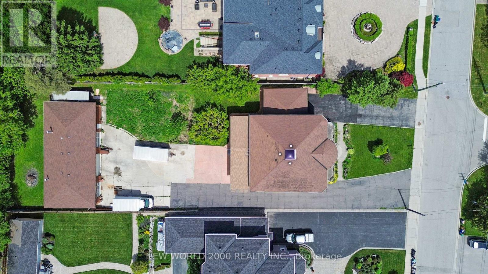 62 Langstaff Road W, Richmond Hill, ON - Outdoor