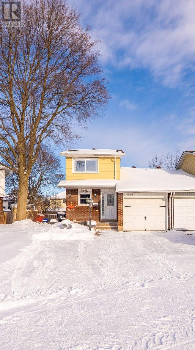 535 Shingle Bridge Place, Cambridge, ON - Outdoor