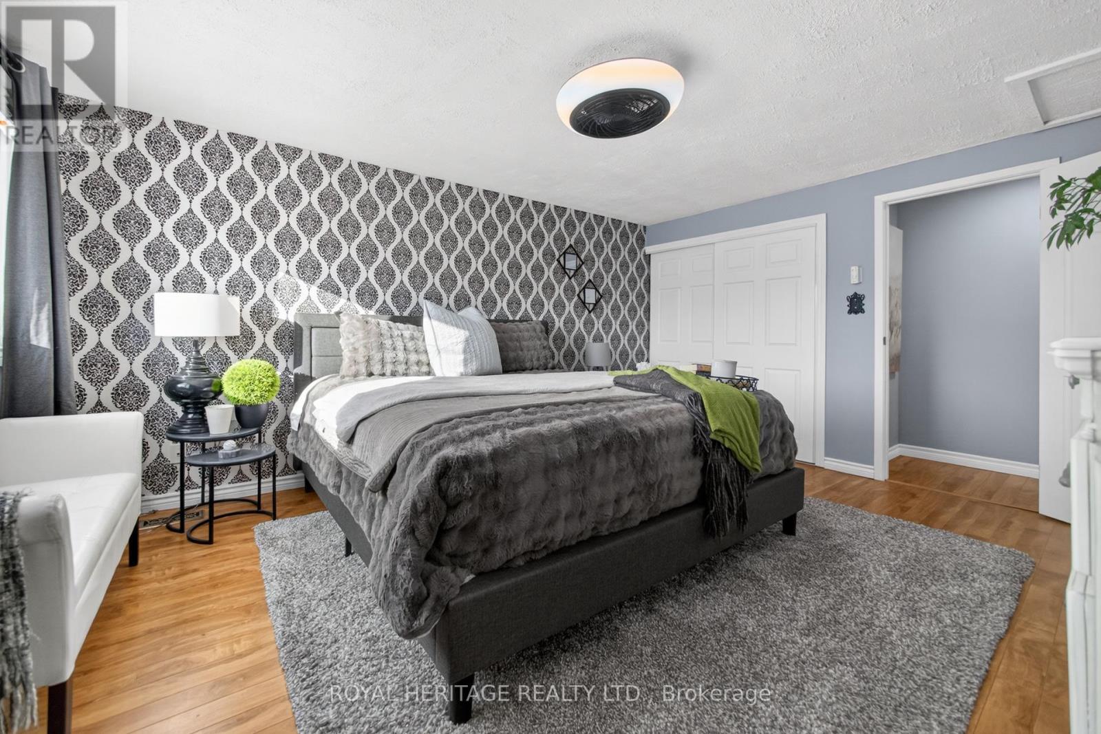 535 Shingle Bridge Place, Cambridge, ON - Indoor Photo Showing Bedroom