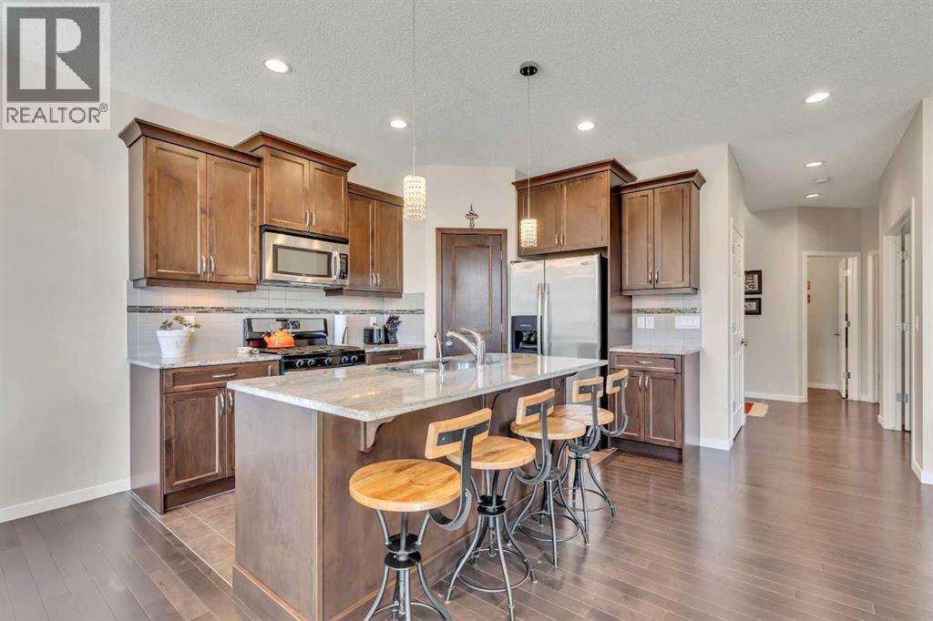 1544 Panatella Boulevard Nw, Calgary, AB - Indoor Photo Showing Kitchen