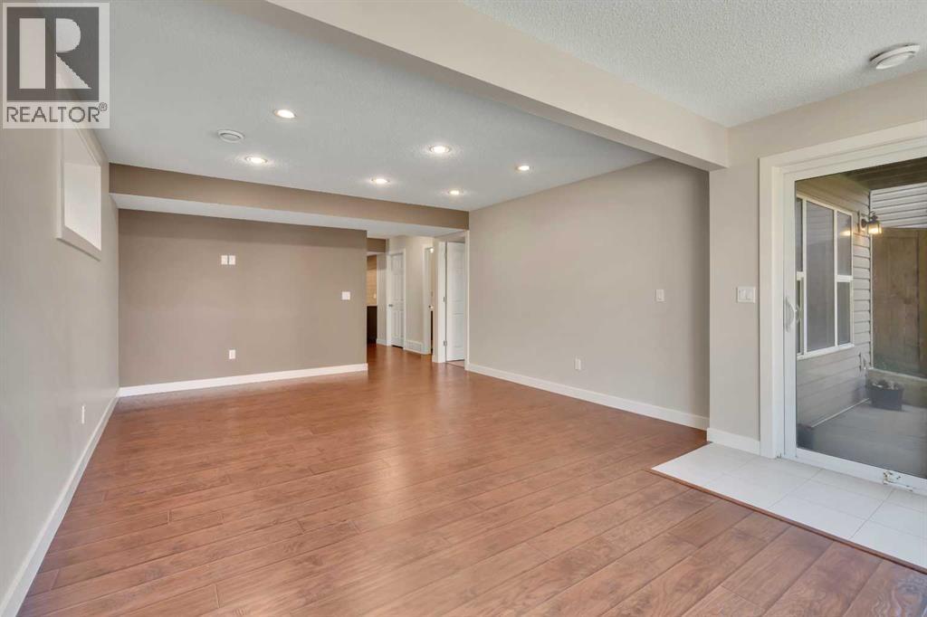 1544 Panatella Boulevard Nw, Calgary, AB - Indoor Photo Showing Other Room