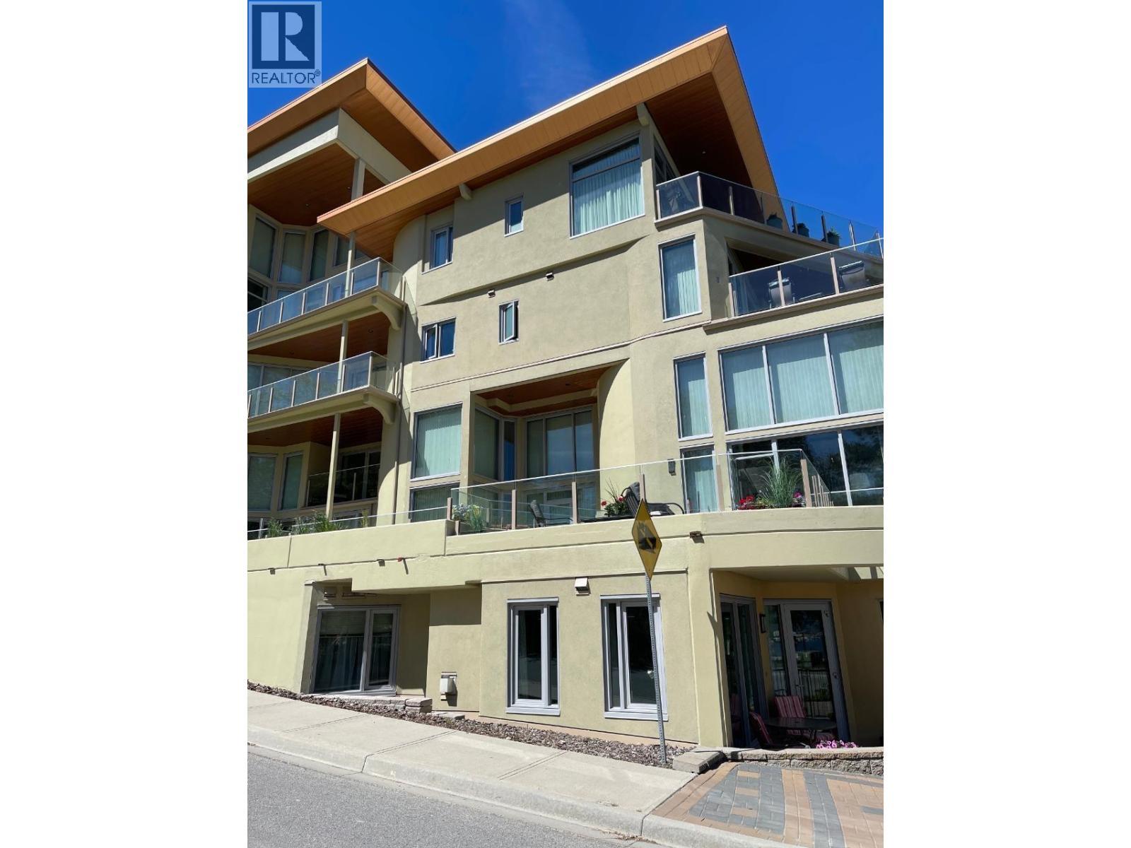 250 Marina Way Unit# 204, Penticton, BC - Outdoor