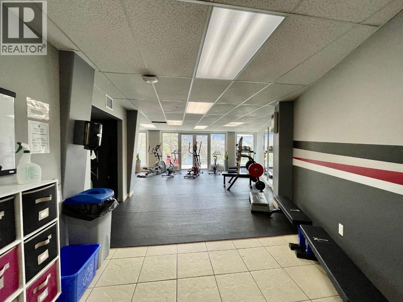 250 Marina Way Unit# 204, Penticton, BC - Indoor Photo Showing Gym Room