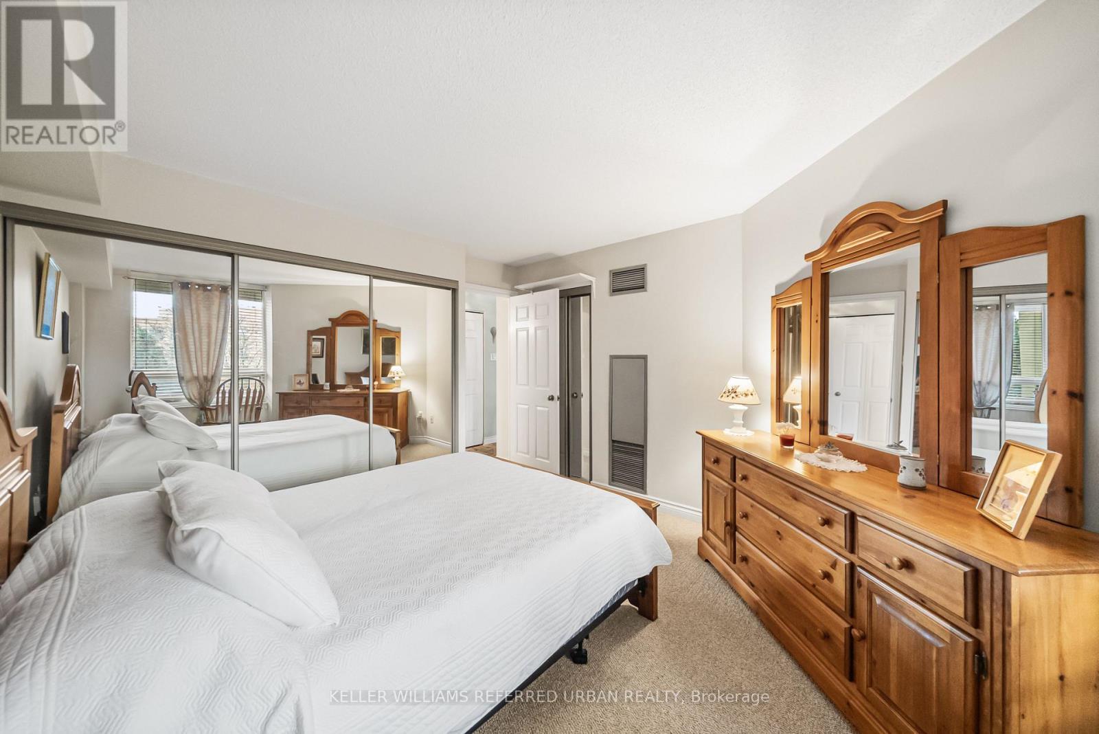 524 - 1210 Don Mills Road, Toronto, ON - Indoor Photo Showing Bedroom