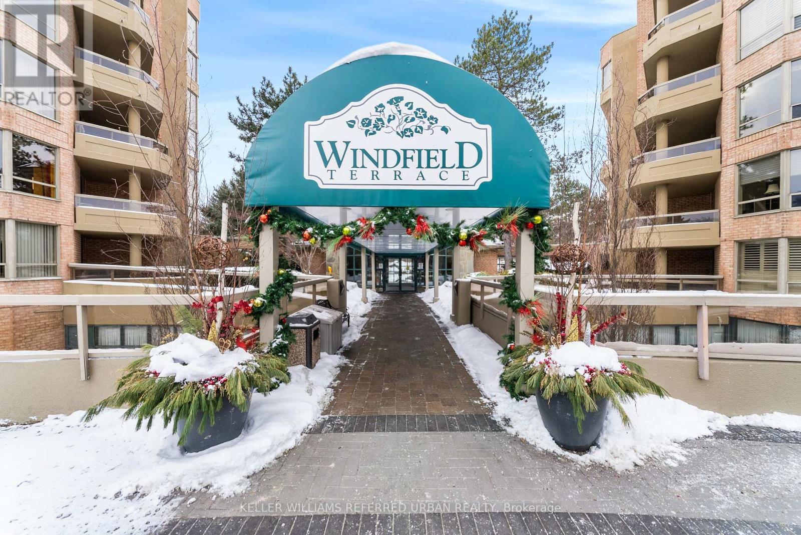 524 - 1210 Don Mills Road, Toronto, ON - Outdoor With Balcony With Facade