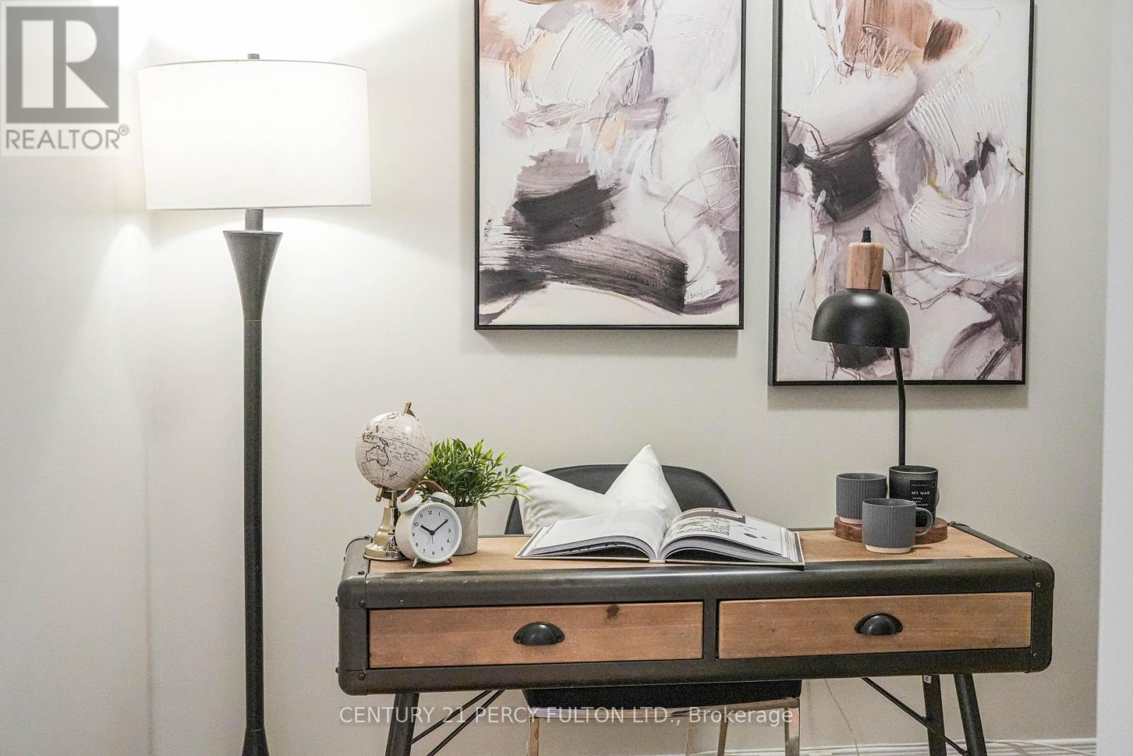 601 - 1200 The Esplanade Road N, Pickering, ON - Indoor