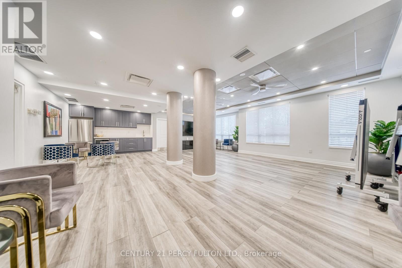 601 - 1200 The Esplanade Road N, Pickering, ON - Indoor Photo Showing Other Room