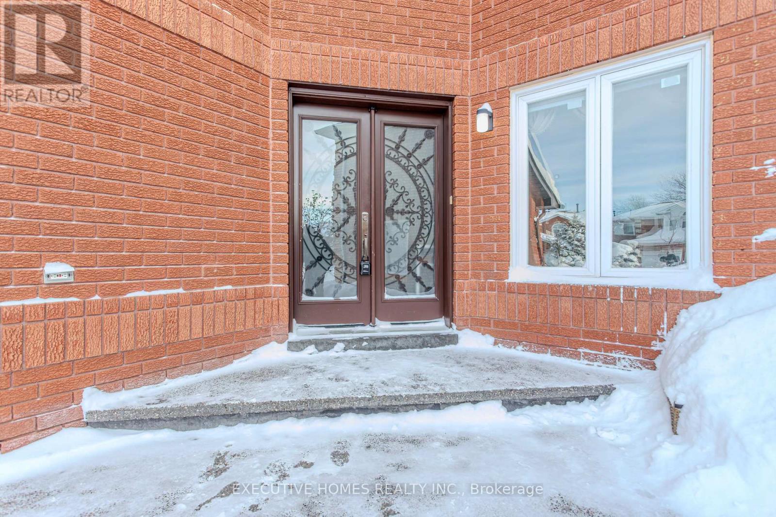 1192 Dream Crest Road, Mississauga, ON - Outdoor With Exterior