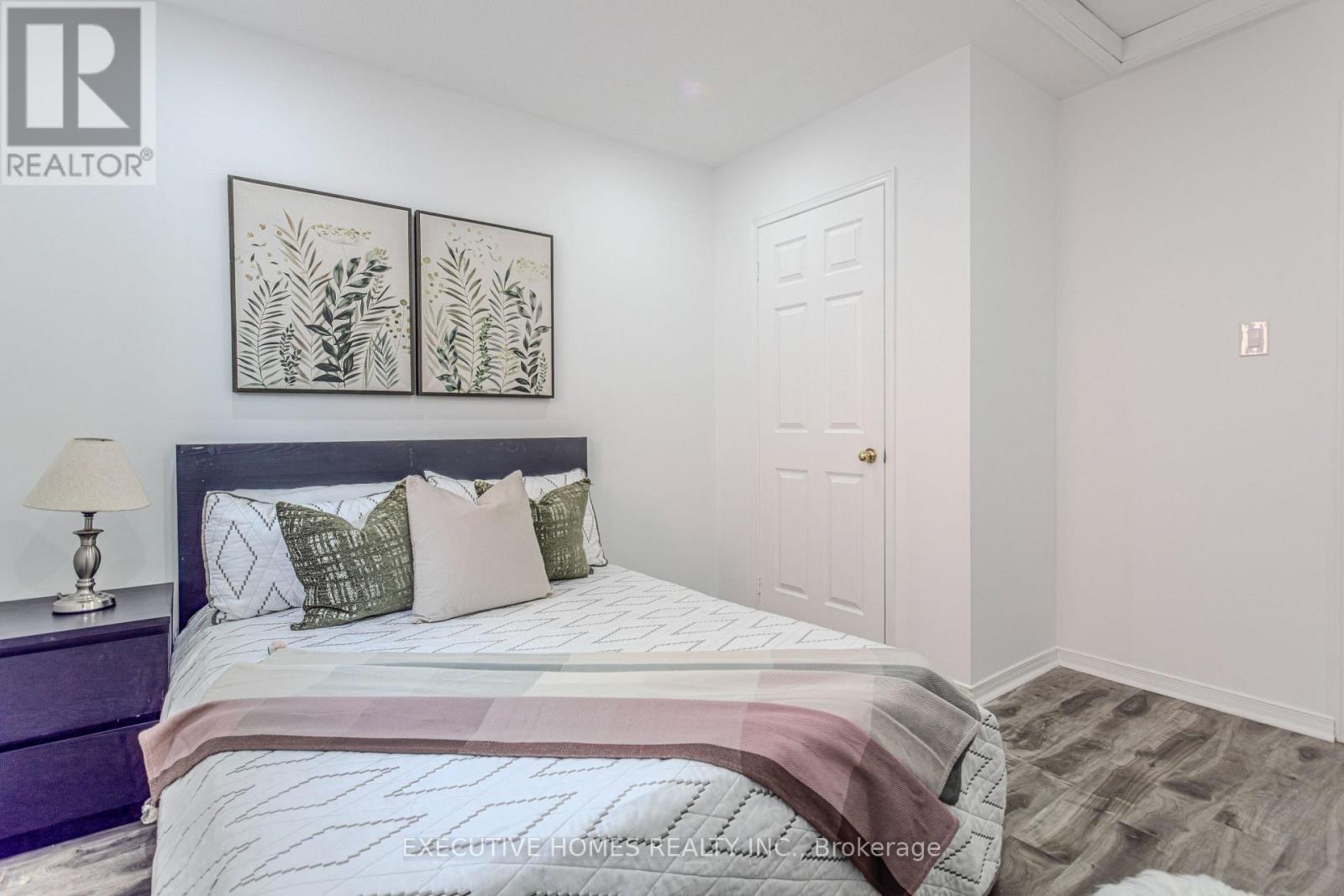 1192 Dream Crest Road, Mississauga, ON - Indoor Photo Showing Bedroom