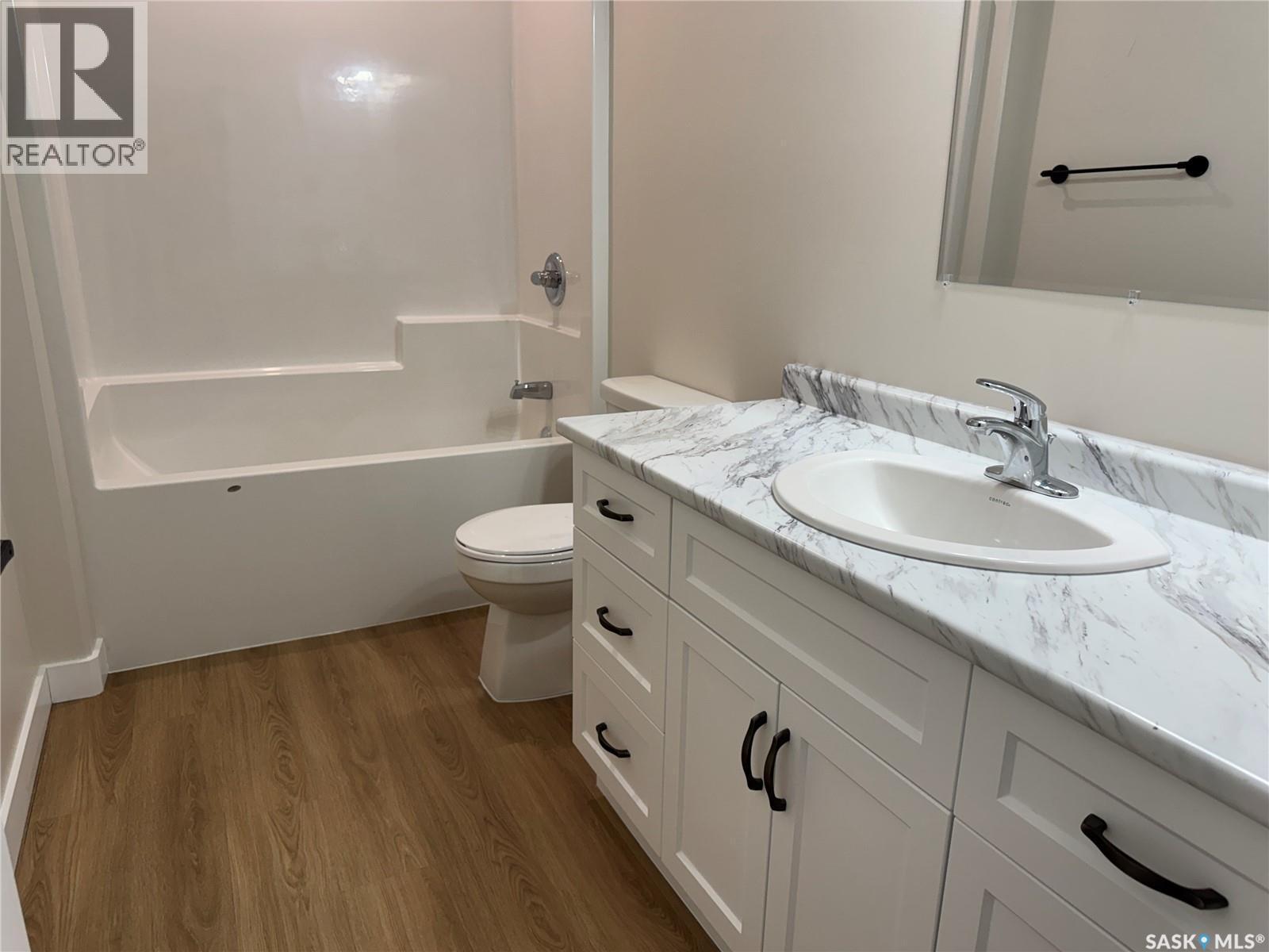 1134 9Th Street, Humboldt, SK - Indoor Photo Showing Bathroom