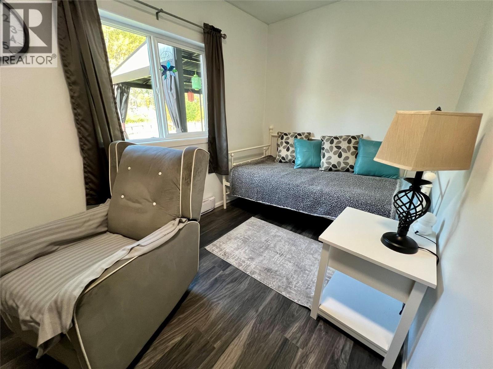 515 Main Street, Slocan, BC - Indoor