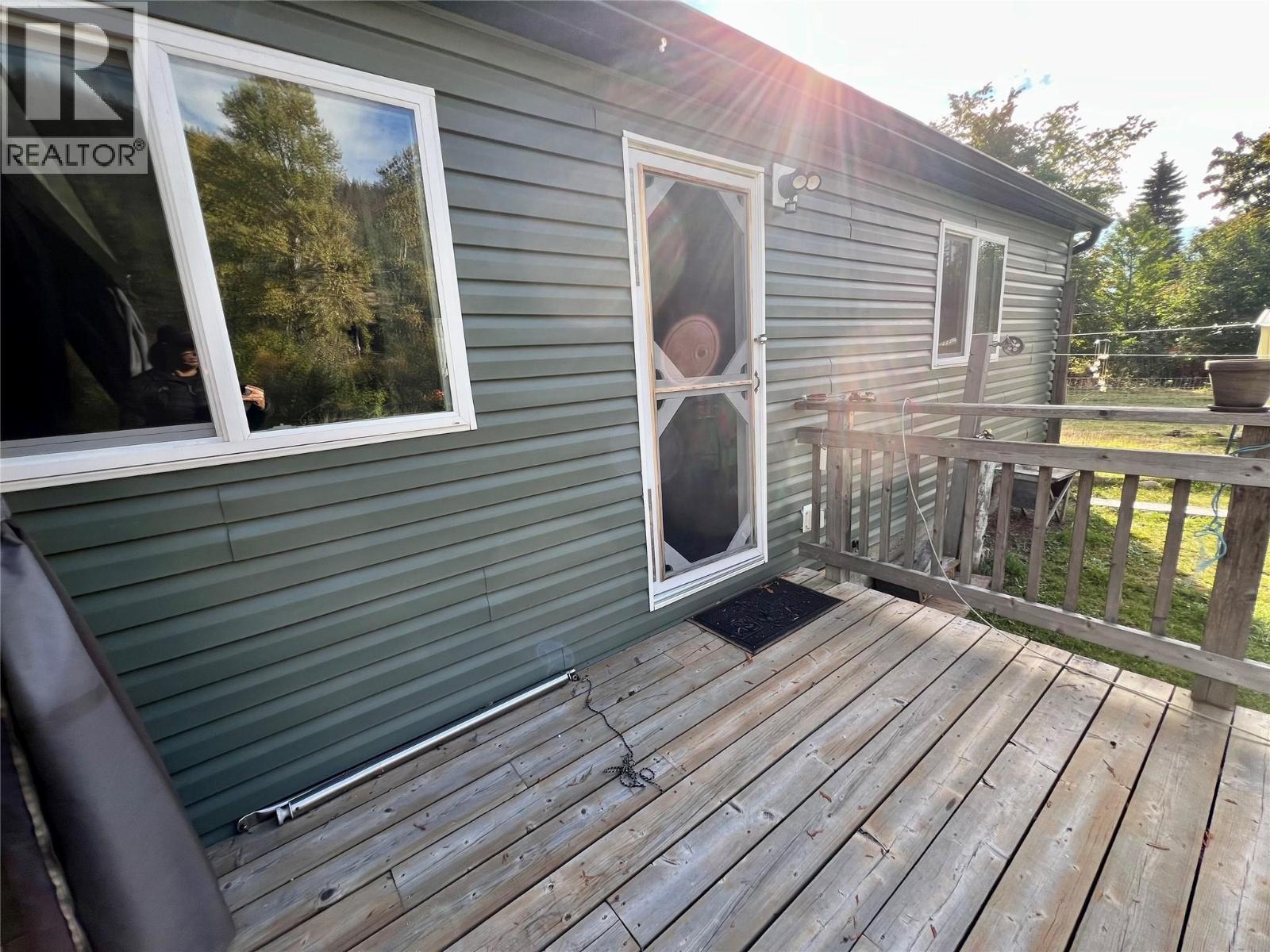 515 Main Street, Slocan, BC - Outdoor With Deck Patio Veranda With Exterior