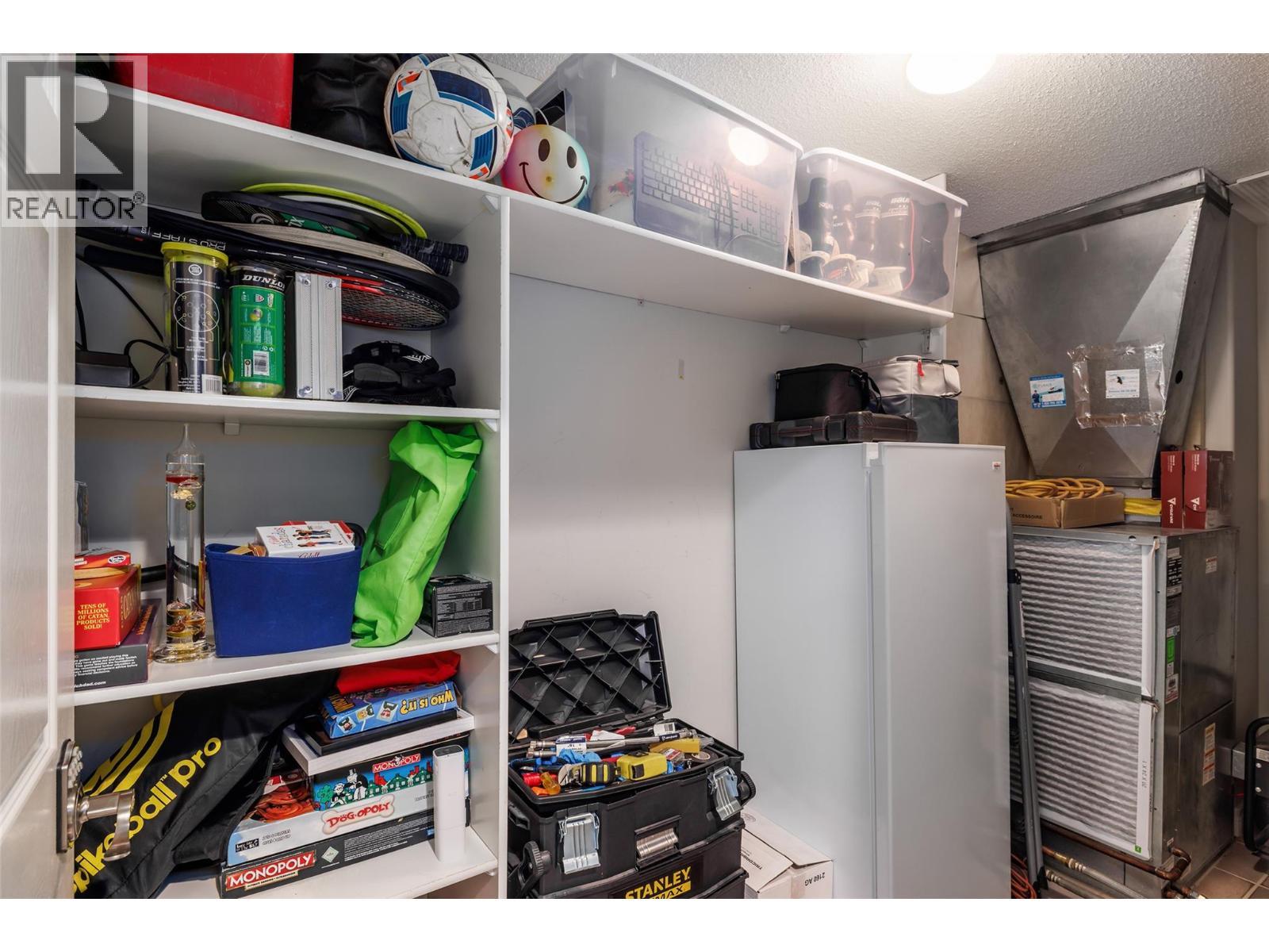 1152 Sunset Drive Unit# 1601, Kelowna, BC - Indoor