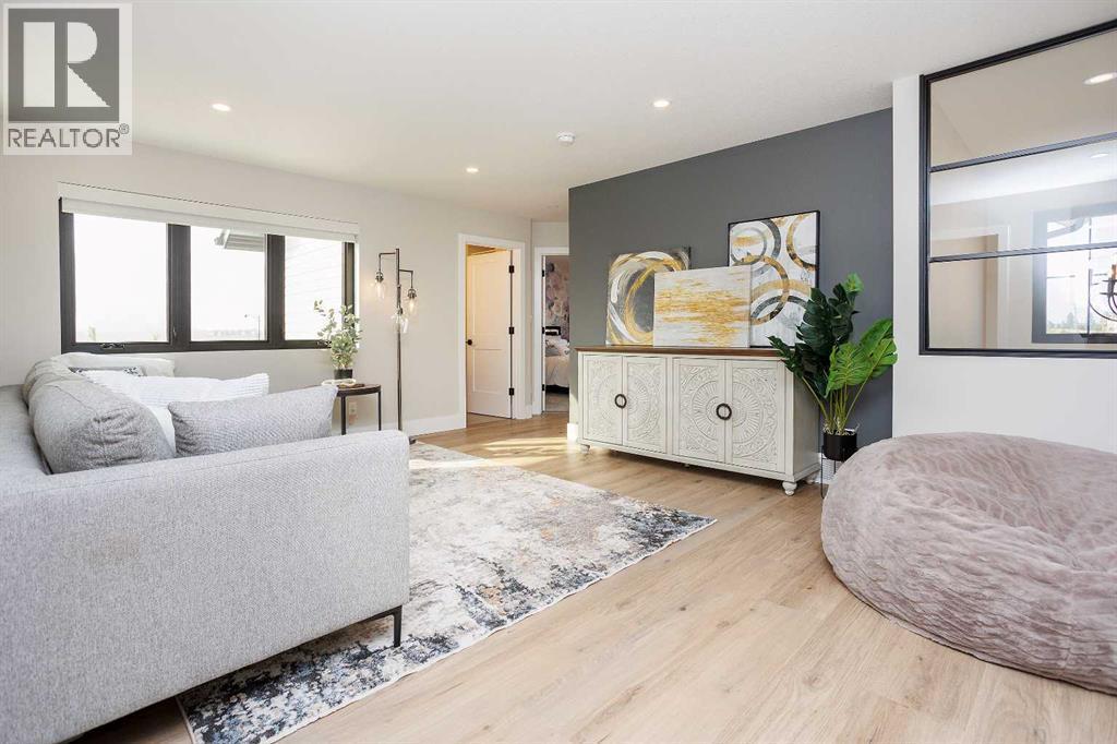 125 Emerald Drive, Red Deer, AB - Indoor Photo Showing Bedroom