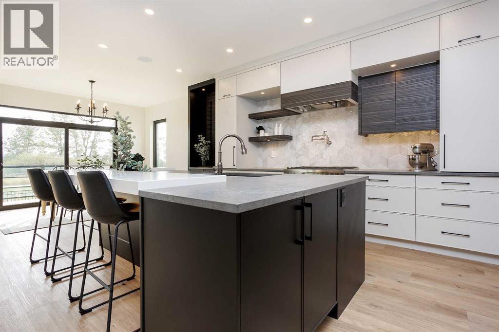 125 Emerald Drive, Red Deer, AB - Indoor Photo Showing Kitchen With Upgraded Kitchen