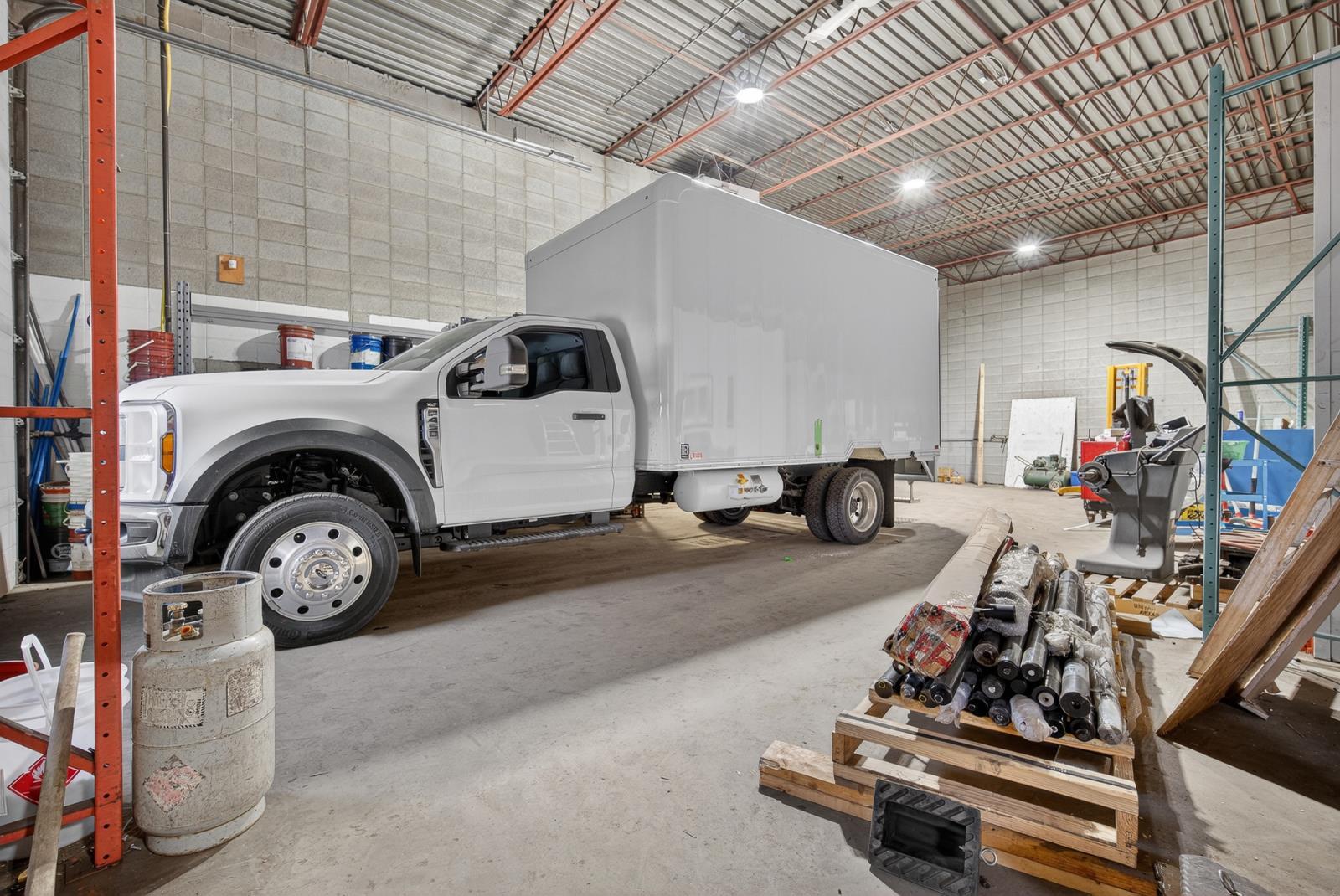 32 Rayborn Crescent, St. Albert, AB