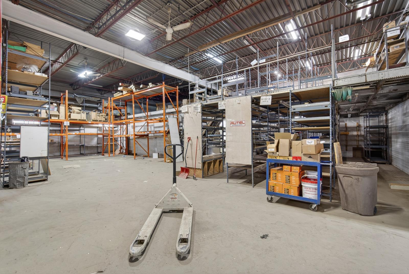 32 Rayborn Crescent, St. Albert, AB