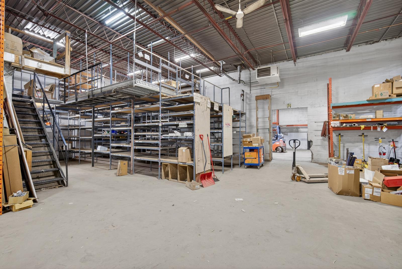 32 Rayborn Crescent, St. Albert, AB