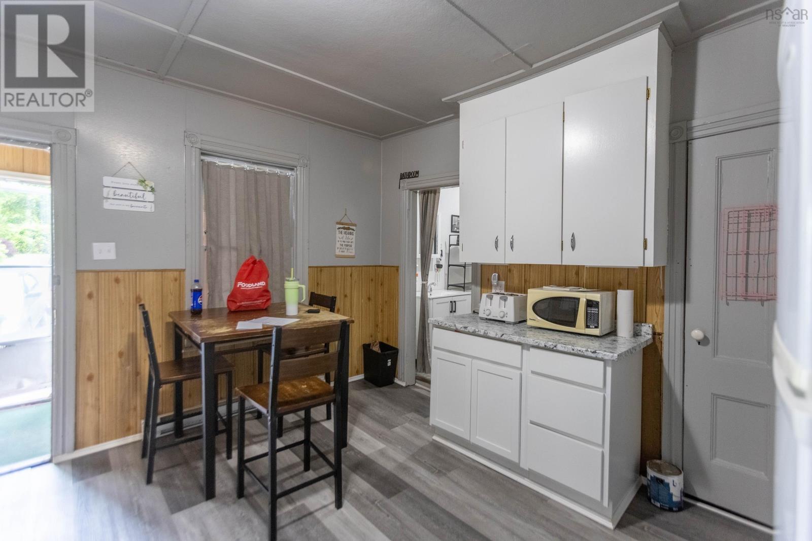 95 Church Street, Springhill, NS - Indoor