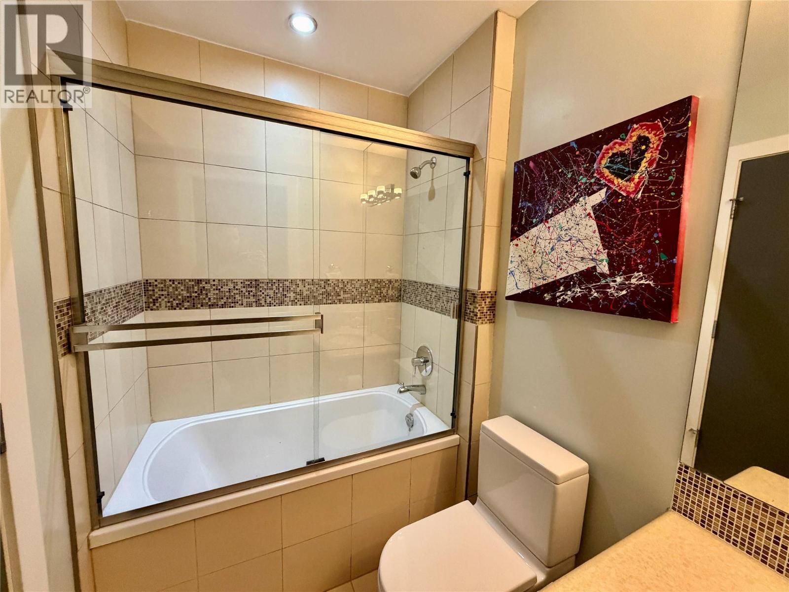 326 Mara Lake Lane Unit# 506, Sicamous, BC - Indoor Photo Showing Bathroom