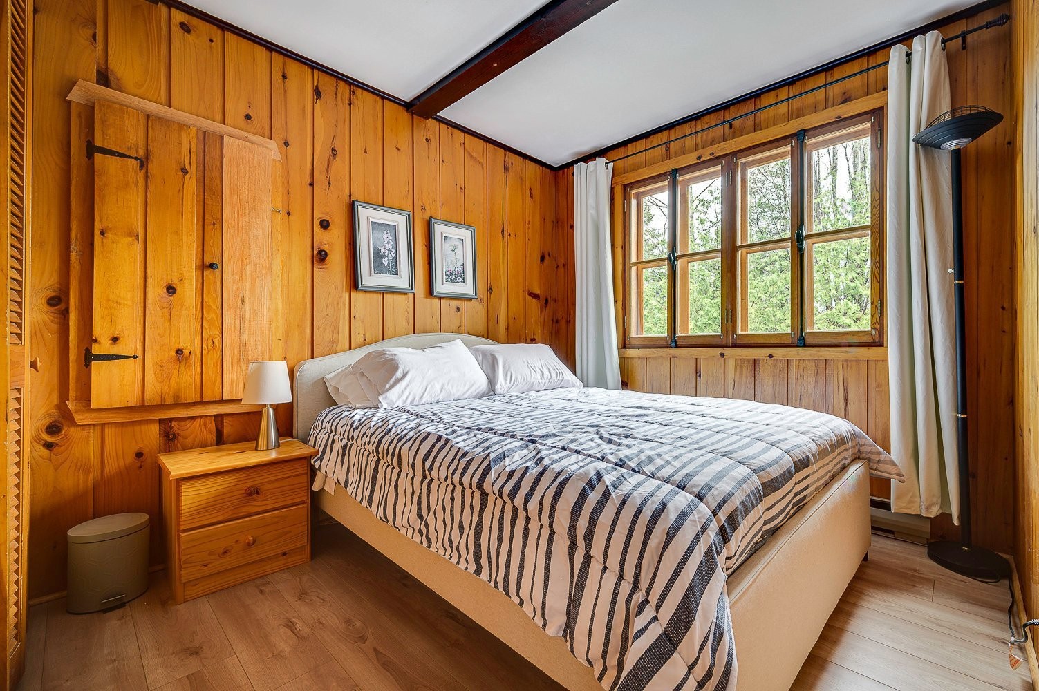 Chambre à coucher - 267 Ch. Des Bois-Blancs, Piedmont, QC - Indoor Photo Showing Bedroom