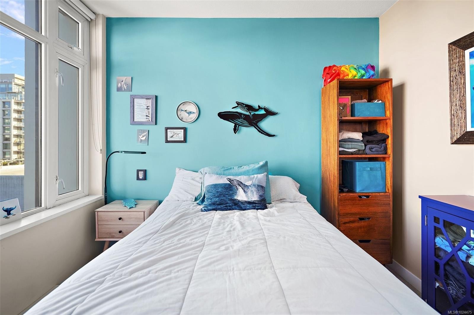 711-728 Yates St, Victoria, BC - Indoor Photo Showing Bedroom