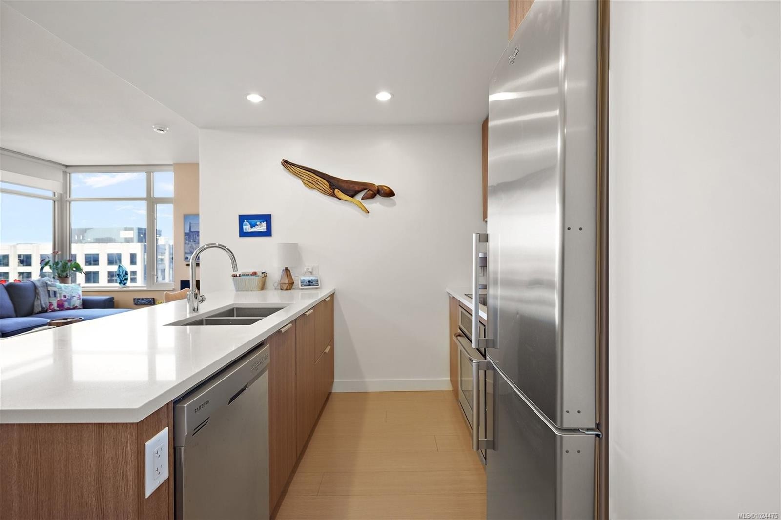 711-728 Yates St, Victoria, BC - Indoor Photo Showing Kitchen With Double Sink