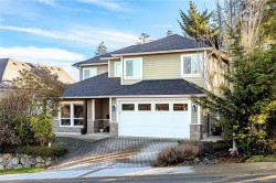 3649 Coleman Pl Colwood, BC V9C 0H2