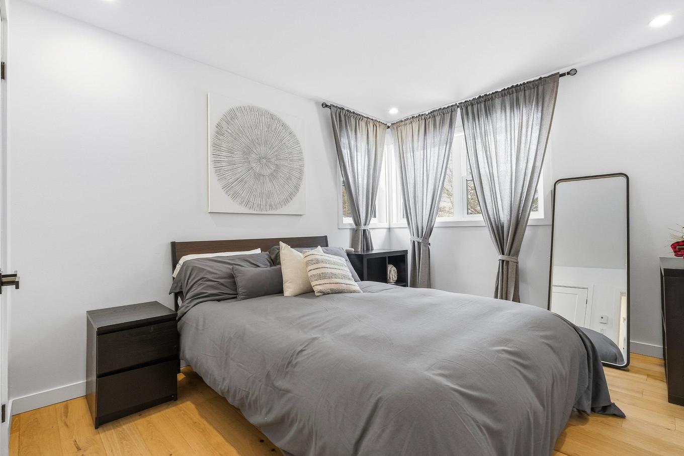 Chambre à coucher - 161 Rue Vincent-Massey, Beloeil, QC - Indoor Photo Showing Bedroom