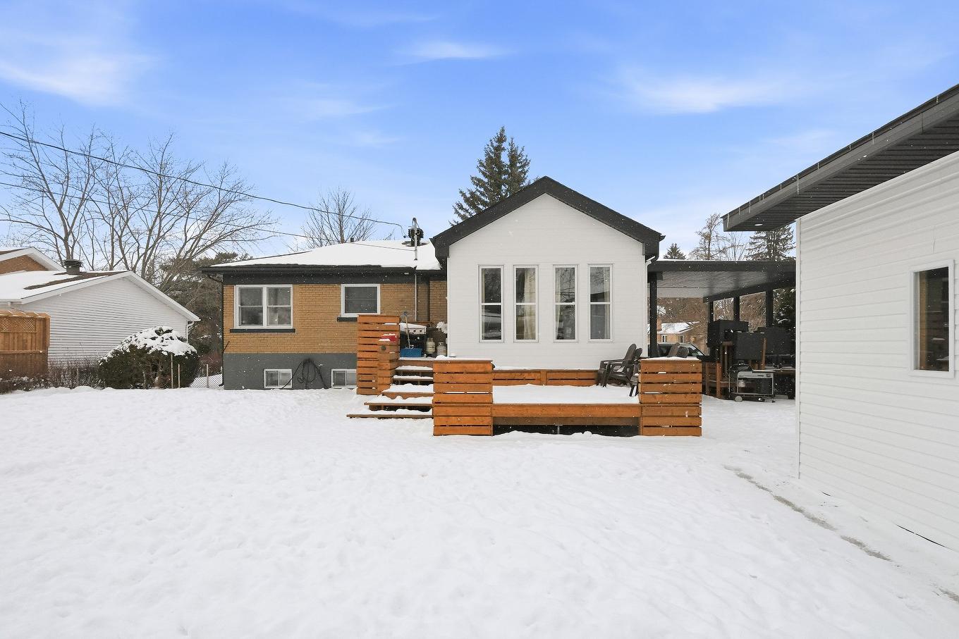 Face arrière - 161 Rue Vincent-Massey, Beloeil, QC - Outdoor