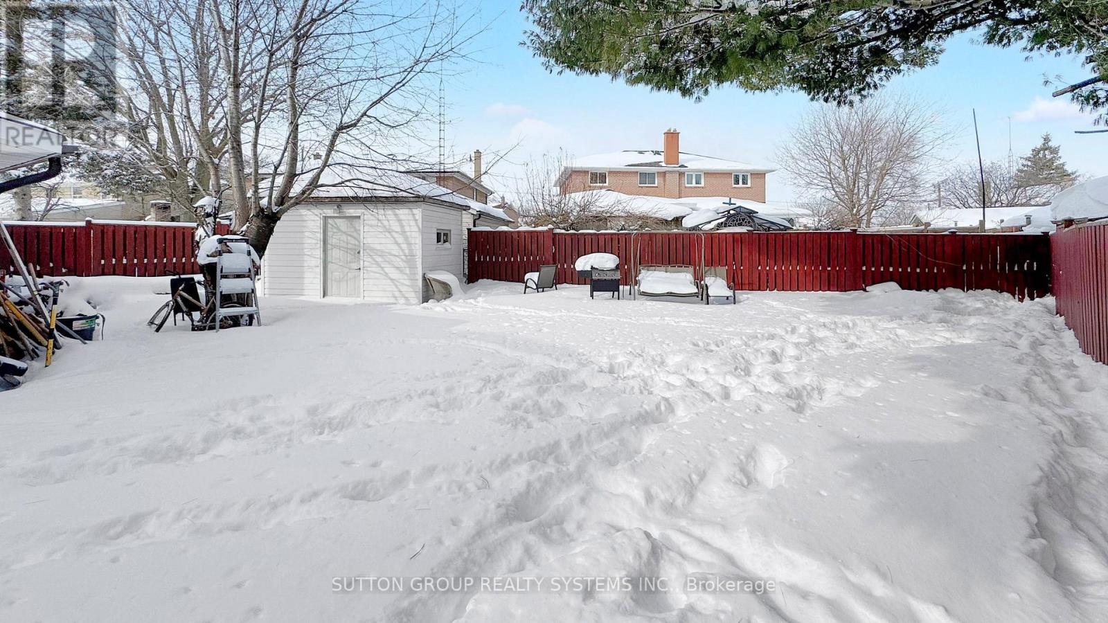 30 Coronado Court, Toronto, ON - Outdoor