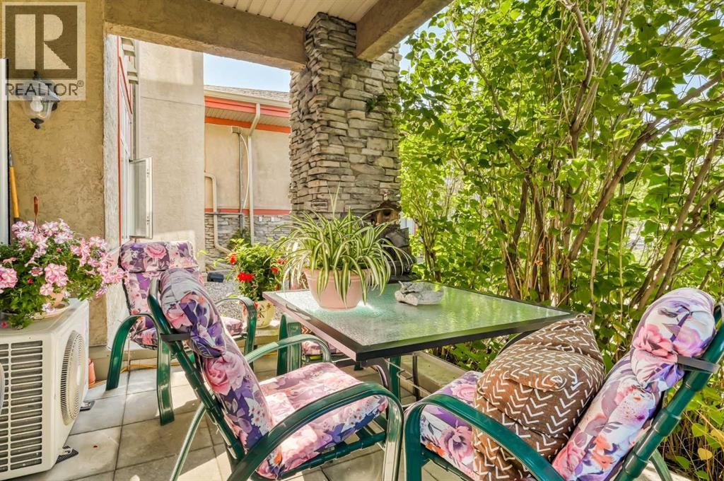 1113, 1113 Lake Fraser Green Se, Calgary, AB - Outdoor With Deck Patio Veranda