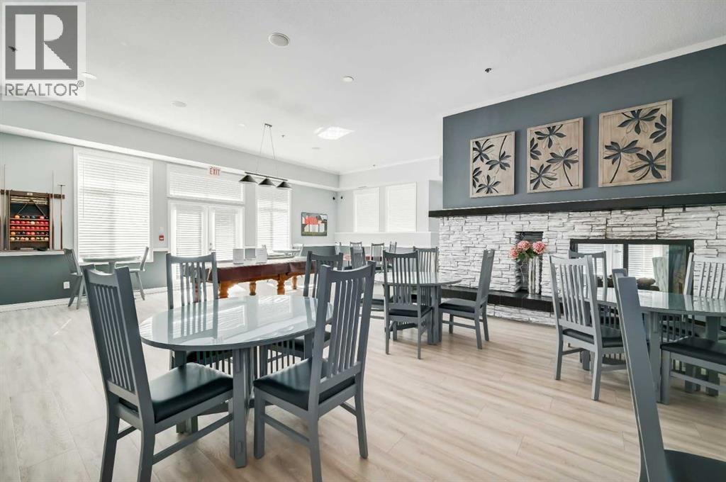 1113, 1113 Lake Fraser Green Se, Calgary, AB - Indoor Photo Showing Dining Room