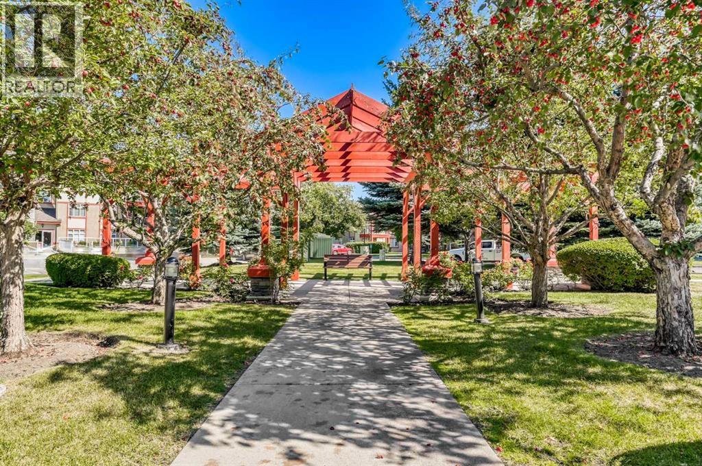 1113, 1113 Lake Fraser Green Se, Calgary, AB - Outdoor