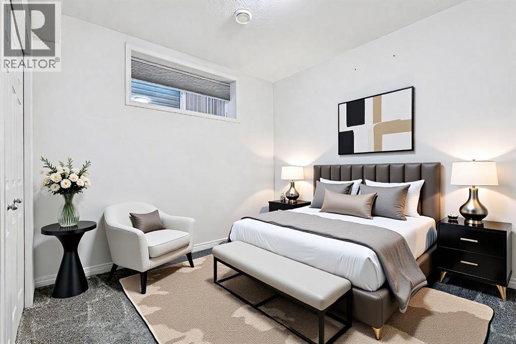 1124 Chinook Gate Bay Sw, Airdrie, AB - Indoor Photo Showing Bedroom