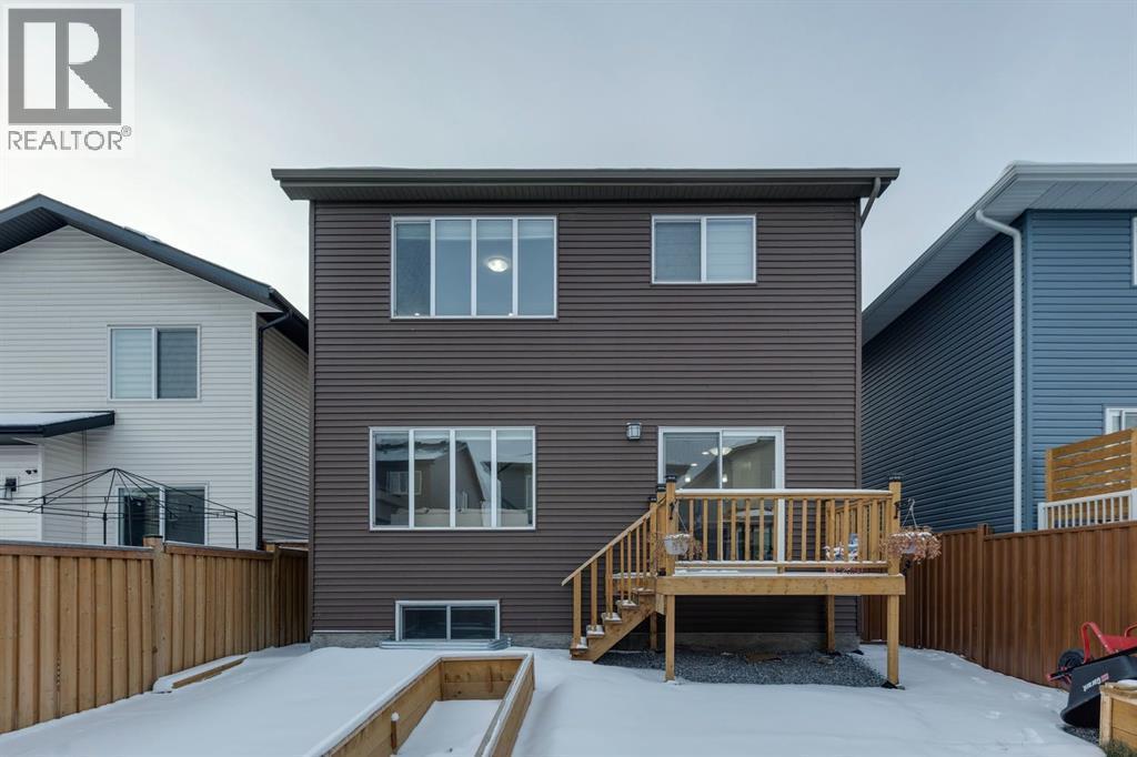1124 Chinook Gate Bay Sw, Airdrie, AB - Outdoor With Exterior