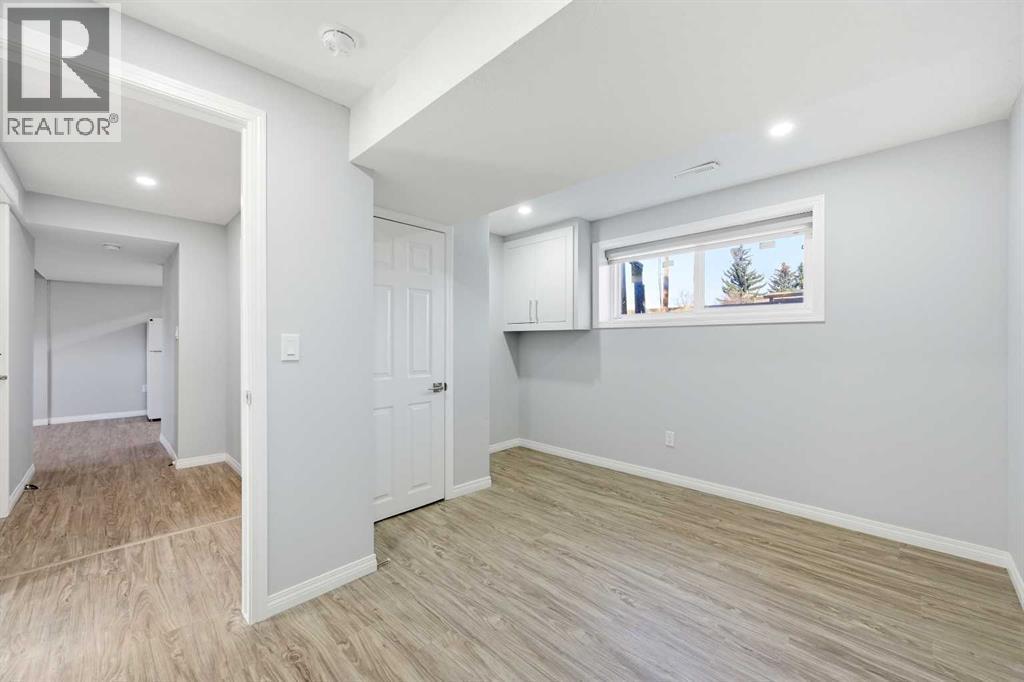 116 Falsby Road Ne, Calgary, AB - Indoor Photo Showing Other Room