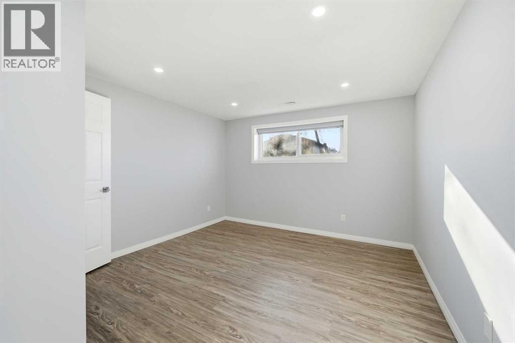 116 Falsby Road Ne, Calgary, AB - Indoor Photo Showing Other Room