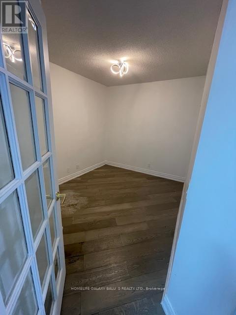 1001 - 78 Harrison Garden Boulevard, Toronto, ON - Indoor Photo Showing Other Room