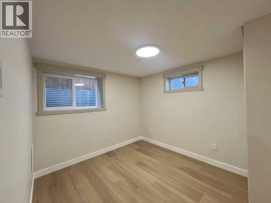 146 Springwood Drive Sw, Calgary, AB - Indoor