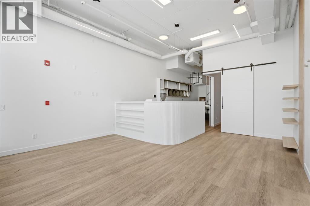 4537 Bowness Road Nw, Calgary, AB