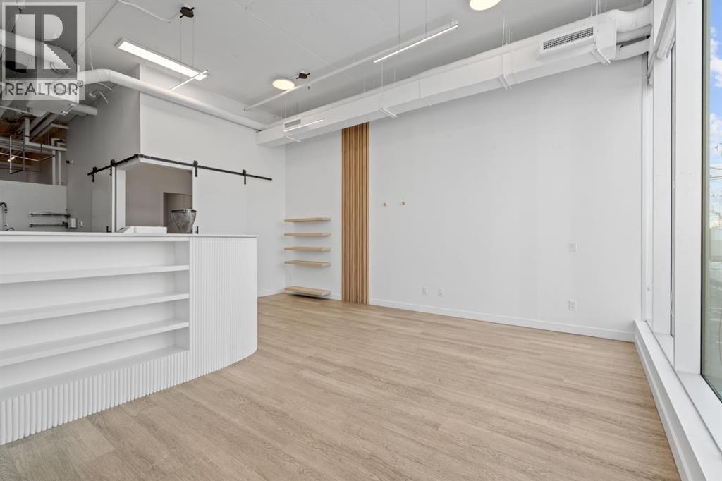 4537 Bowness Road Nw, Calgary, AB