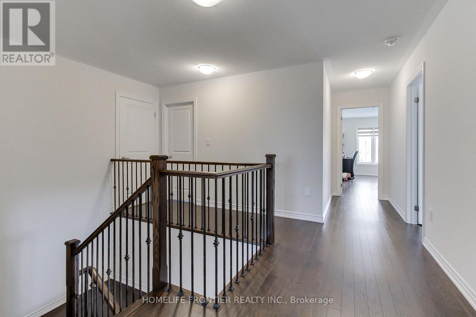 145 Terry Fox Drive, Barrie, ON - Indoor Photo Showing Other Room