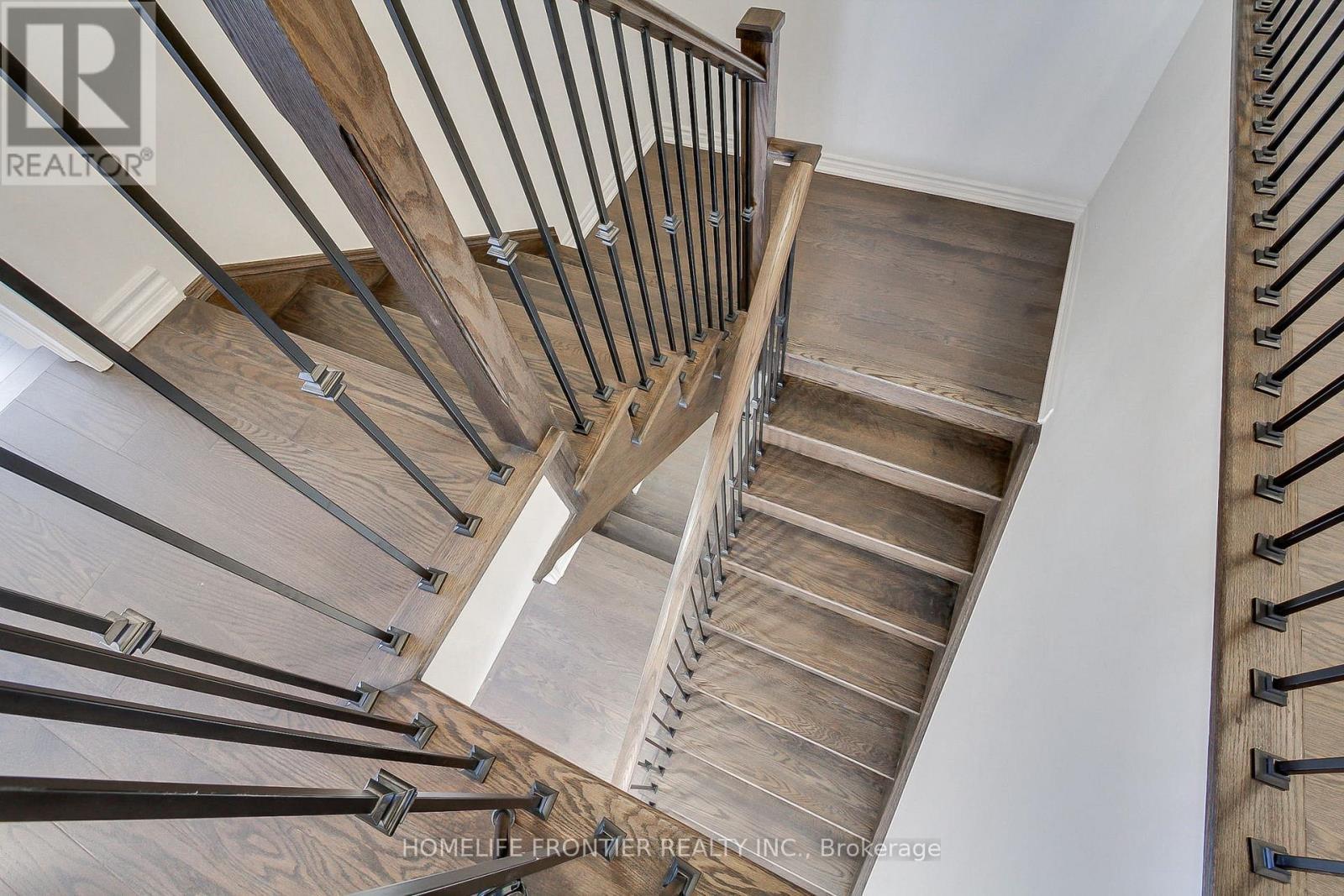 145 Terry Fox Drive, Barrie, ON - Indoor Photo Showing Other Room