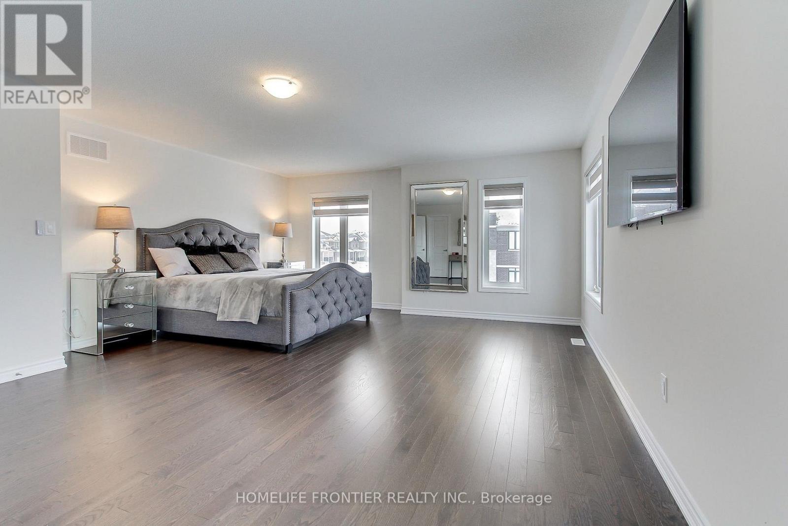 145 Terry Fox Drive, Barrie, ON - Indoor Photo Showing Bedroom