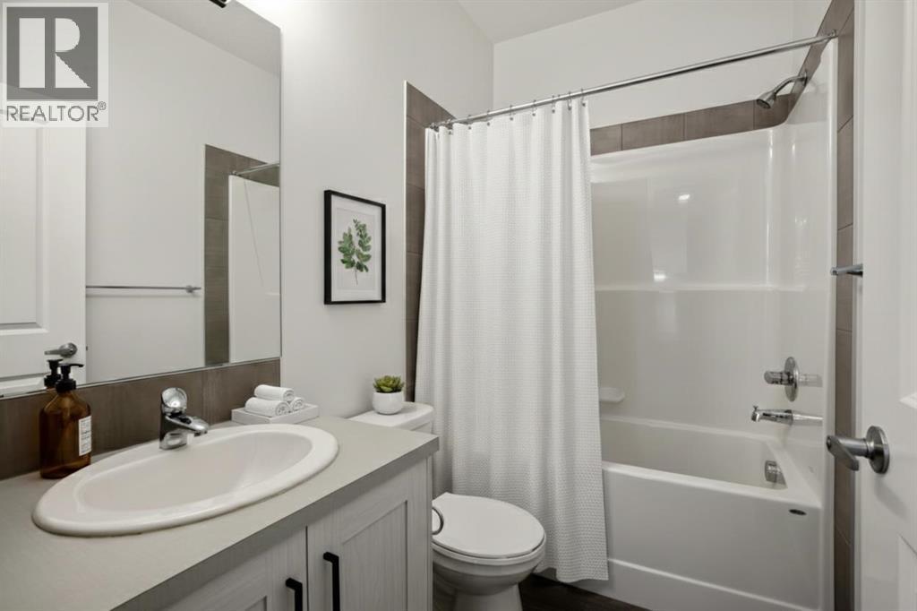 223 Savanna Way Ne, Calgary, AB - Indoor Photo Showing Bathroom