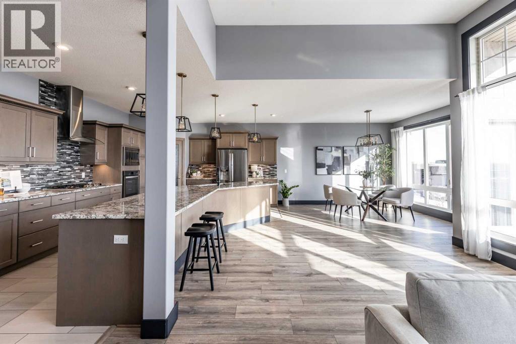 22 Palisades Lane Ne, Medicine Hat, AB - Indoor Photo Showing Kitchen With Upgraded Kitchen