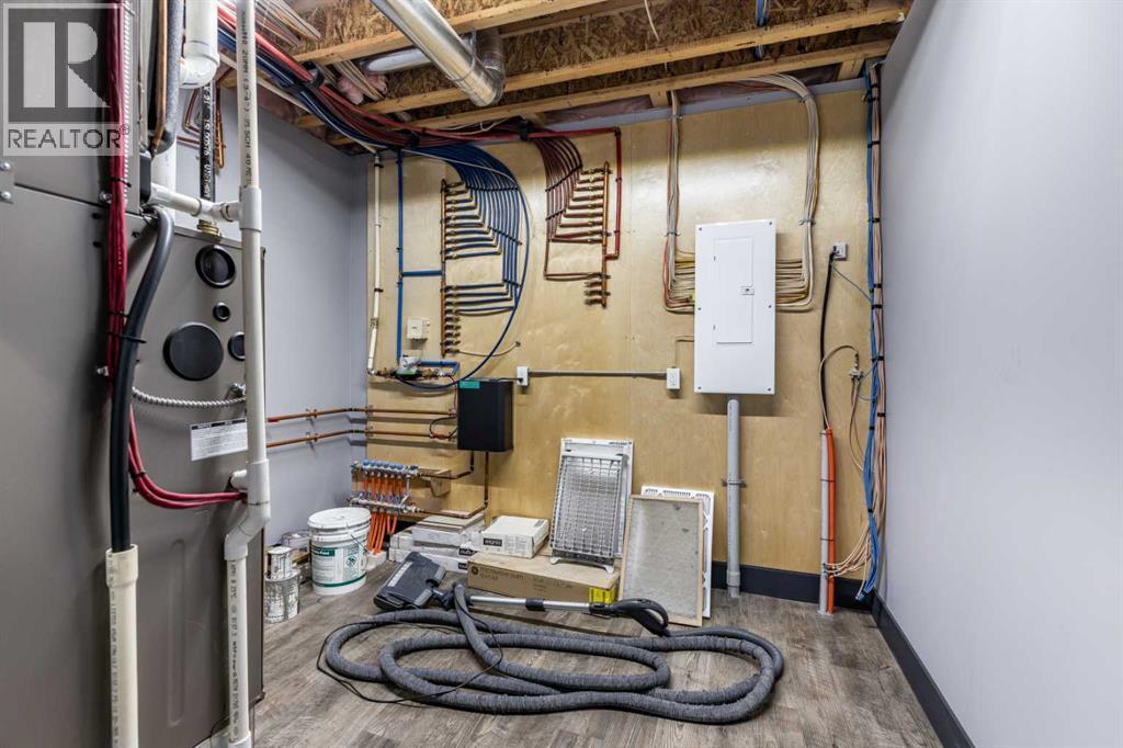 22 Palisades Lane Ne, Medicine Hat, AB - Indoor Photo Showing Basement